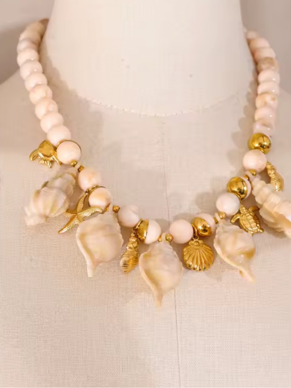 Couture Gold Cream Shell Charm Beaded Necklace - Picture 1 of 11